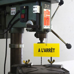 Panneau Plaque réglementaire ou normalisée Plaque réglementaire normée  à l'arrêt  en pvc