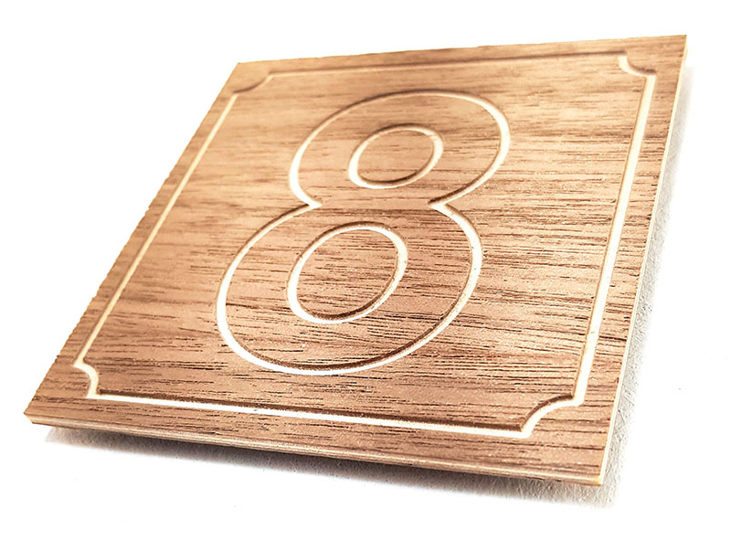 signalétique bois plaque de numéro de porte